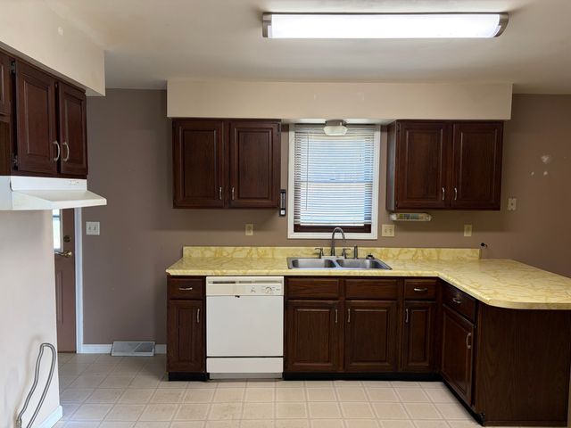 3430 E South Country Lane, Knox, IN 46534