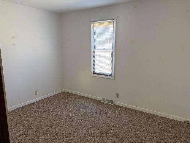 3430 E South Country Lane, Knox, IN 46534