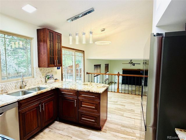 8725 Meadowlark Circle, Highlands Ranch, CO 80126