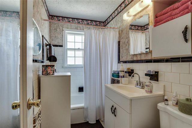 3836 NW 16th Street, Oklahoma City, OK 73107