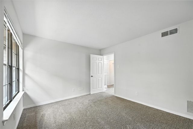 9910 Royal Lane 1202, Dallas, TX 75231