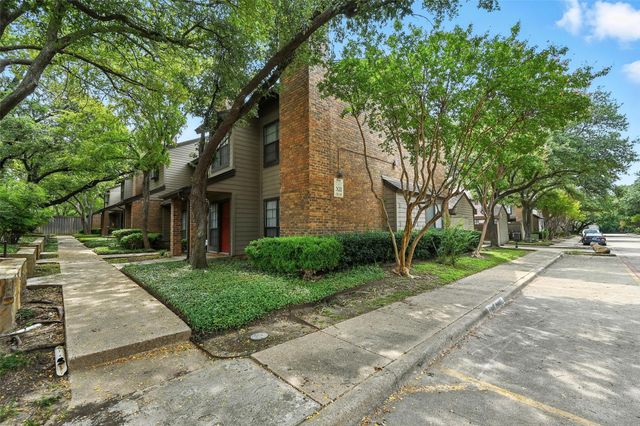 9910 Royal Lane 1202, Dallas, TX 75231