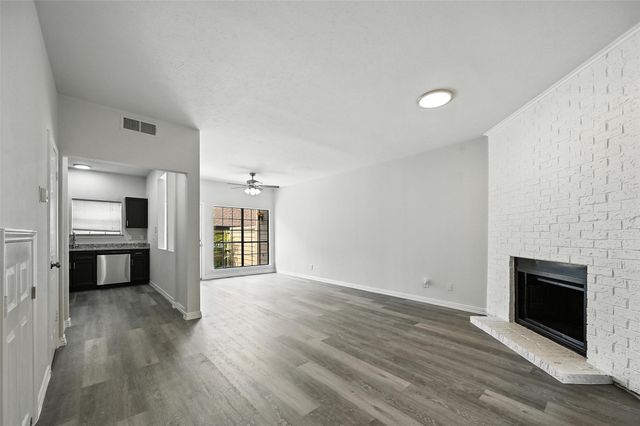 9910 Royal Lane 1202, Dallas, TX 75231