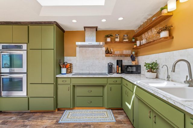 77 Laureles Grade, Salinas, CA 93908