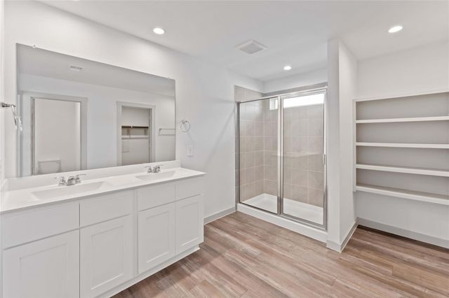 1026 Great Barracuda Lane, Alvin, TX 77511