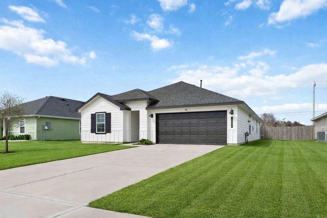 1026 Great Barracuda Lane, Alvin, TX 77511