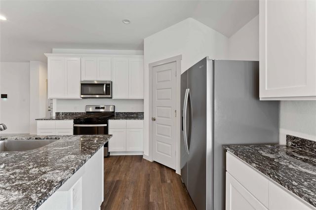 1026 Great Barracuda Lane, Alvin, TX 77511