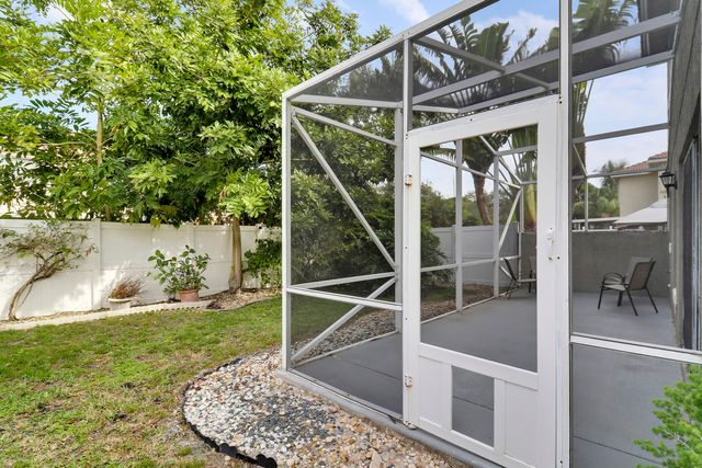 4881 MCGILL Street, Boynton Beach, FL 33436