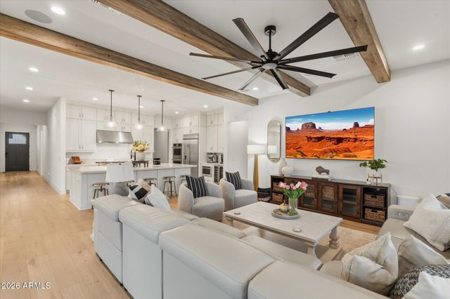 17302 W GRETNA Street, Surprise, AZ 85388