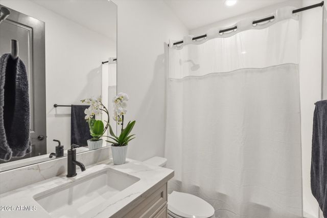 17302 W GRETNA Street, Surprise, AZ 85388