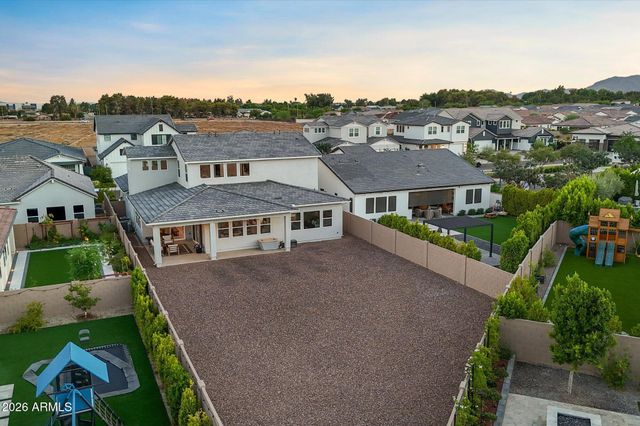 17302 W GRETNA Street, Surprise, AZ 85388