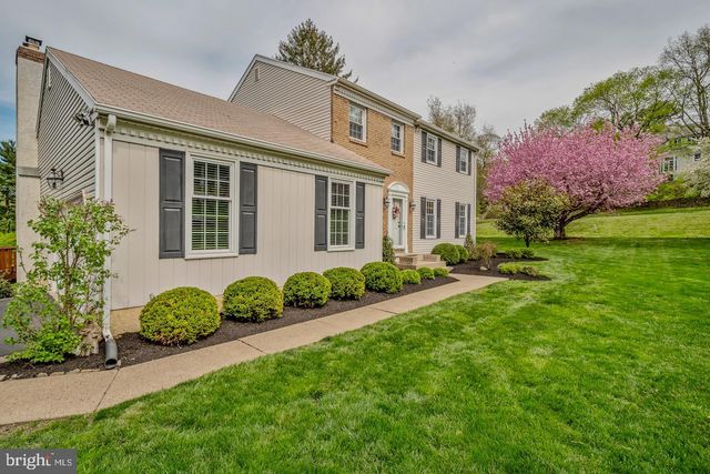 8607 ELLISTON DR, Wyndmoor, PA 19038