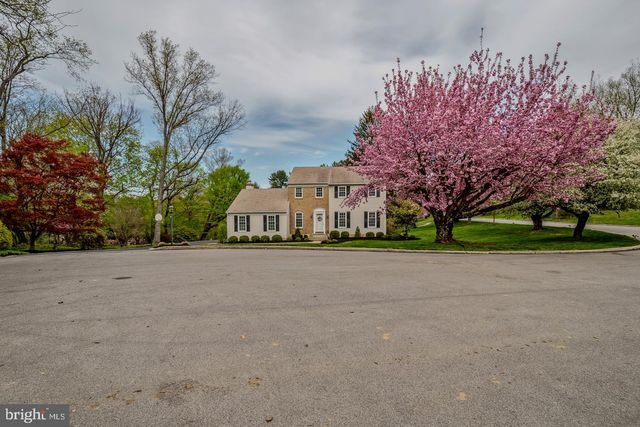 8607 ELLISTON DR, Wyndmoor, PA 19038