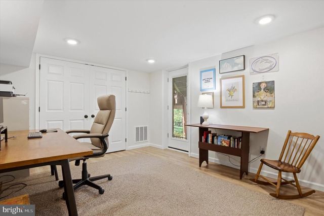 8607 ELLISTON DR, Wyndmoor, PA 19038