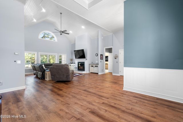 467 Dunlieth Street NW, Calabash, NC 28467