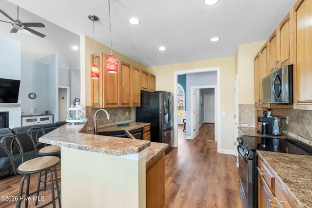 467 Dunlieth Street NW, Calabash, NC 28467