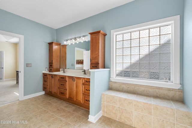 467 Dunlieth Street NW, Calabash, NC 28467