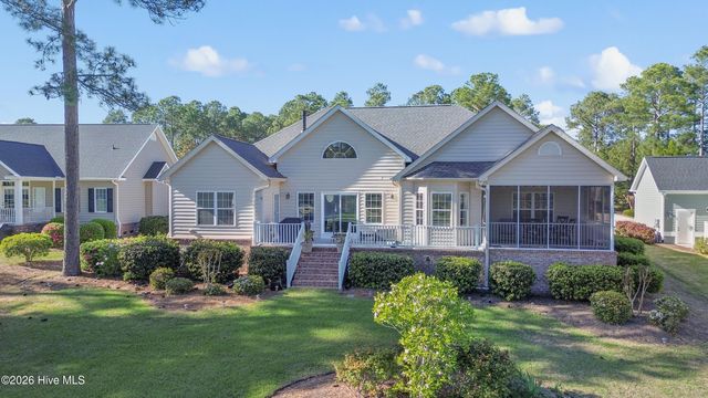 467 Dunlieth Street NW, Calabash, NC 28467