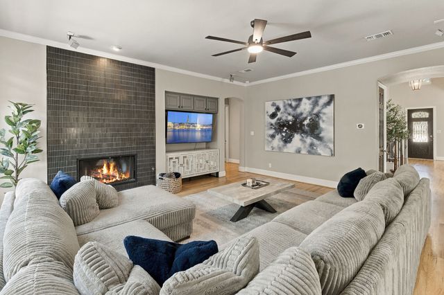 1004 Bristlewood Drive, Mckinney, TX 75072