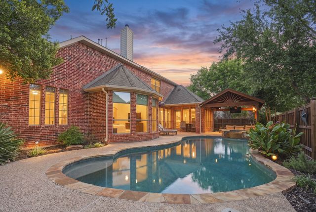 1004 Bristlewood Drive, Mckinney, TX 75072