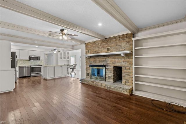 5917 Woodhaven CT, Virginia Beach, VA 23464