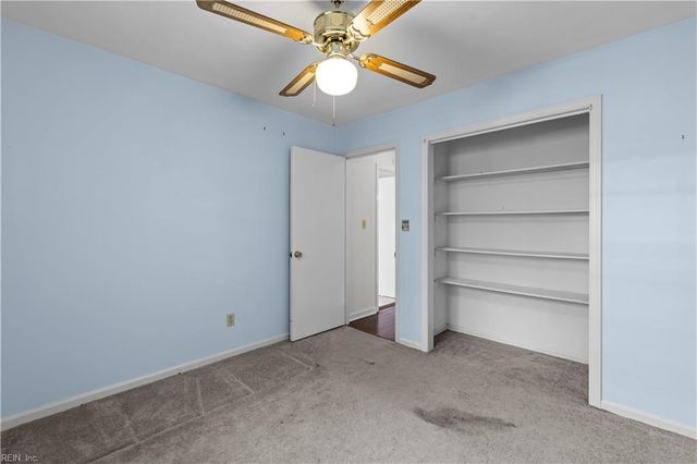 5917 Woodhaven CT, Virginia Beach, VA 23464