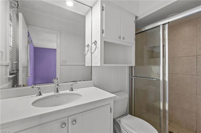 5917 Woodhaven CT, Virginia Beach, VA 23464