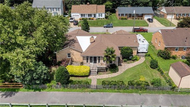 5917 Woodhaven CT, Virginia Beach, VA 23464