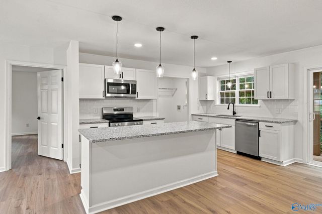 195 County Road 1623, Cullman, AL 35058