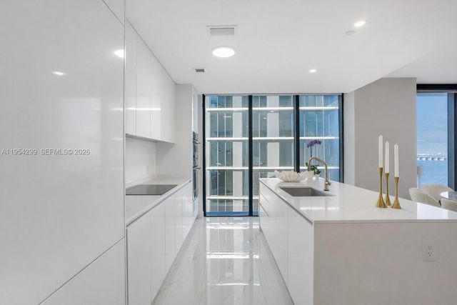 700 NE 24th Street 901, Miami, FL 33137