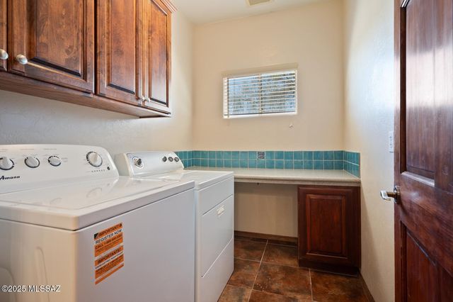 6292 W Oklahoma Street, Tucson, AZ 85735