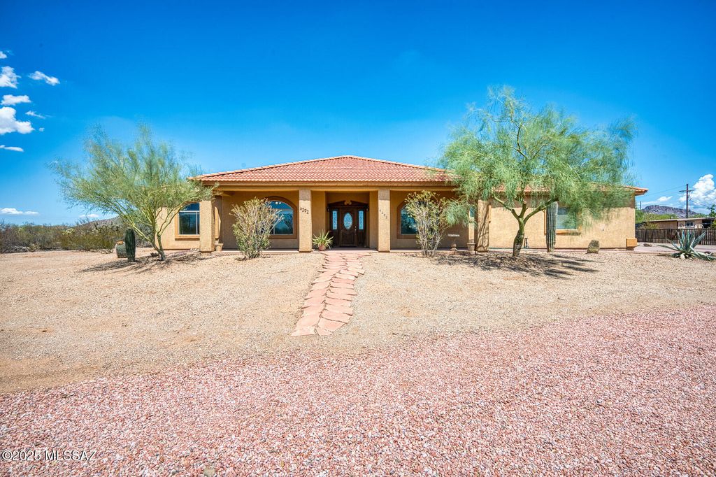 6292 W Oklahoma Street, Tucson, AZ 85735