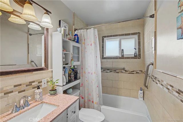 1710 E Mckinley Avenue, Pomona, CA 91767