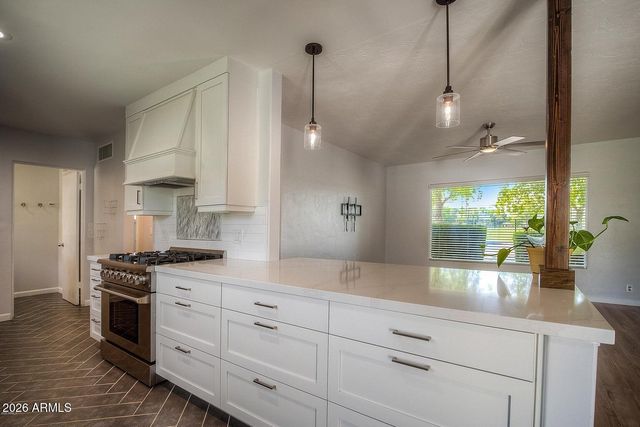 1526 W WINDSOR Avenue, Phoenix, AZ 85007