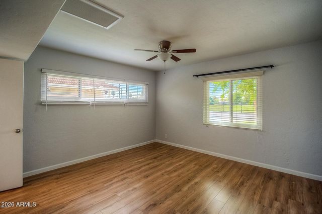 1526 W WINDSOR Avenue, Phoenix, AZ 85007