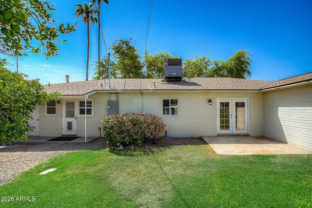 1526 W WINDSOR Avenue, Phoenix, AZ 85007