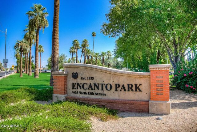 1526 W WINDSOR Avenue, Phoenix, AZ 85007