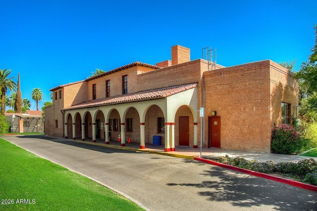1526 W WINDSOR Avenue, Phoenix, AZ 85007