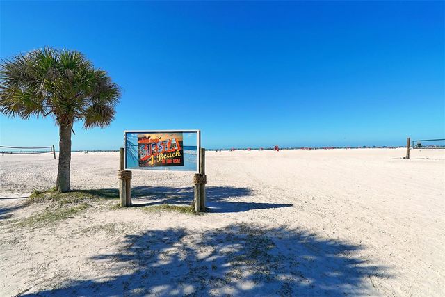 777 BEACH ROAD 1E, Sarasota, FL 34242