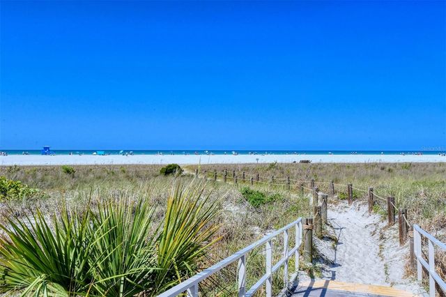 777 BEACH ROAD 1E, Sarasota, FL 34242