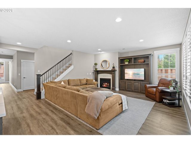 17324 Sw CONDOR Ln, Beaverton, OR 97007