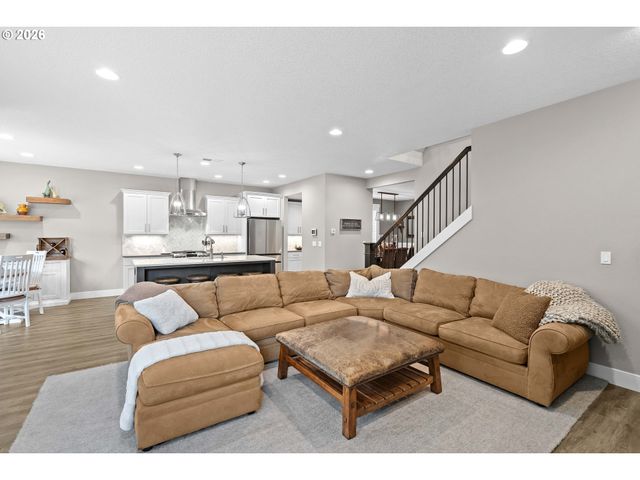 17324 Sw CONDOR Ln, Beaverton, OR 97007