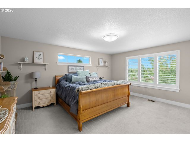 17324 Sw CONDOR Ln, Beaverton, OR 97007