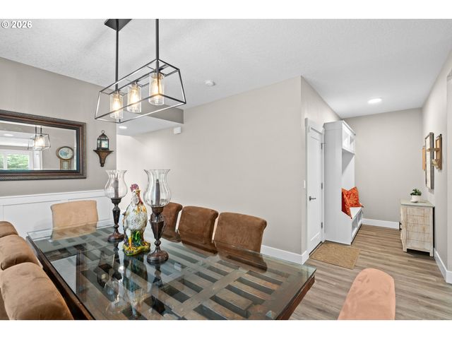17324 Sw CONDOR Ln, Beaverton, OR 97007