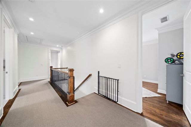 383 Peachtree Avenue NE, Atlanta, GA 30305