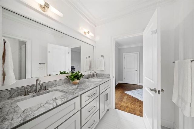 383 Peachtree Avenue NE, Atlanta, GA 30305