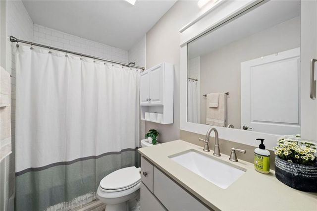 383 Peachtree Avenue NE, Atlanta, GA 30305