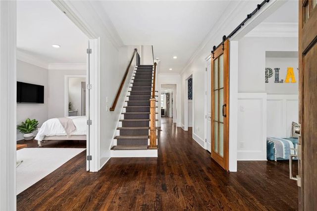 383 Peachtree Avenue NE, Atlanta, GA 30305
