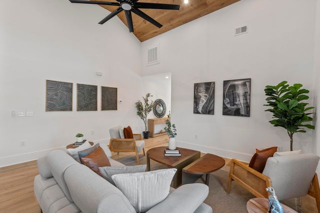 10 Magnolia Avenue, Charleston, SC 29403