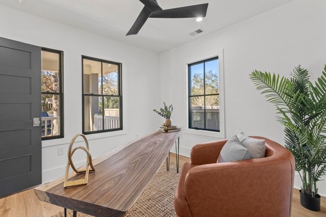 10 Magnolia Avenue, Charleston, SC 29403